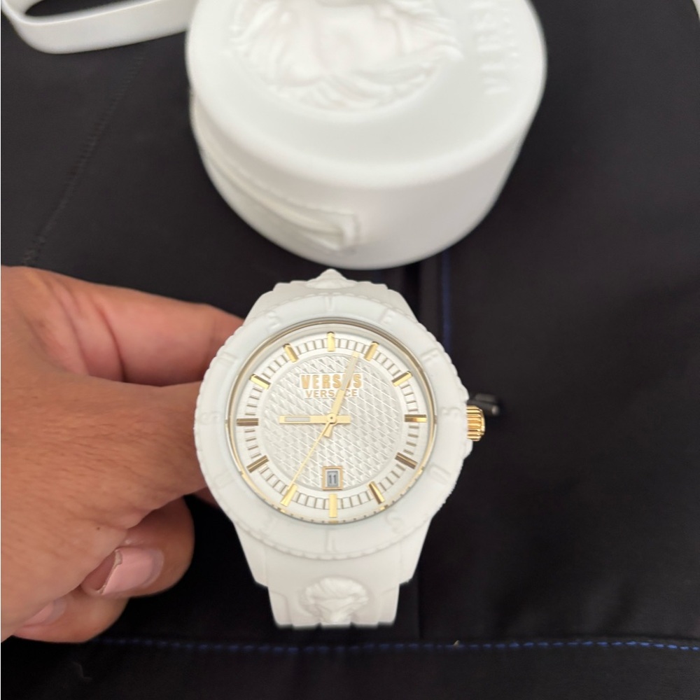 Versus Versace Men's Watch in White and Gold